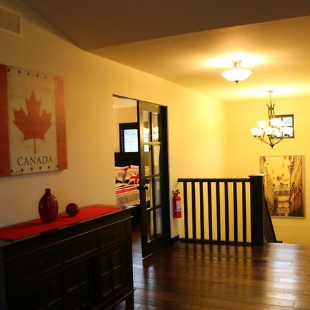 Mission Hill Lake View Villa West Kelowna Bagian luar foto